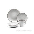 Set di stoviglie personalizzate reattive-glaze con bordo oro